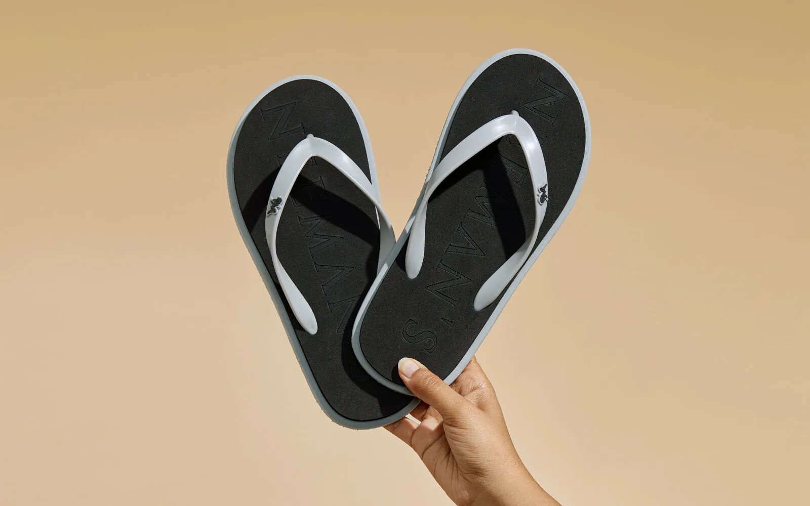 Classic Slippers : Ash Black