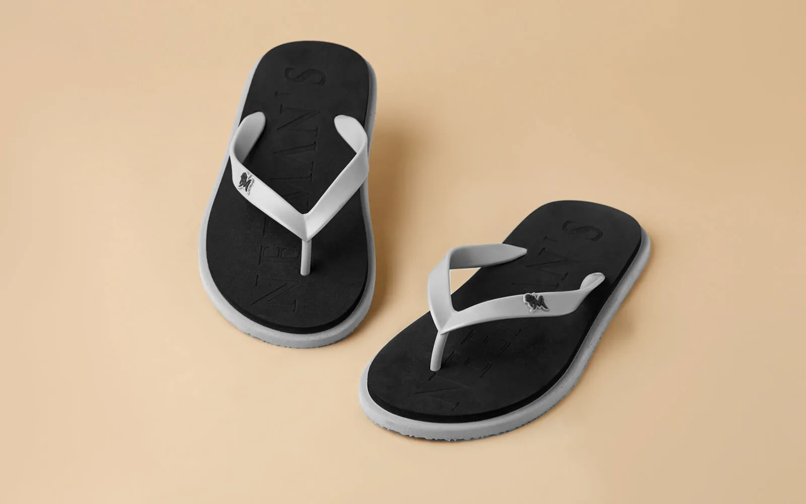 Classic Slippers : Ash Black