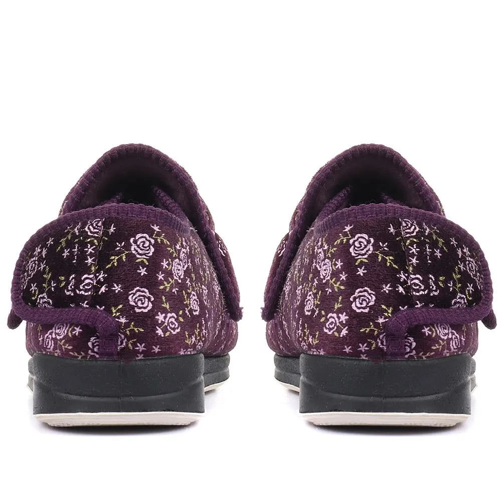 Extra Wide Fit Adjustable Slippers - CATHRINE / 320 261