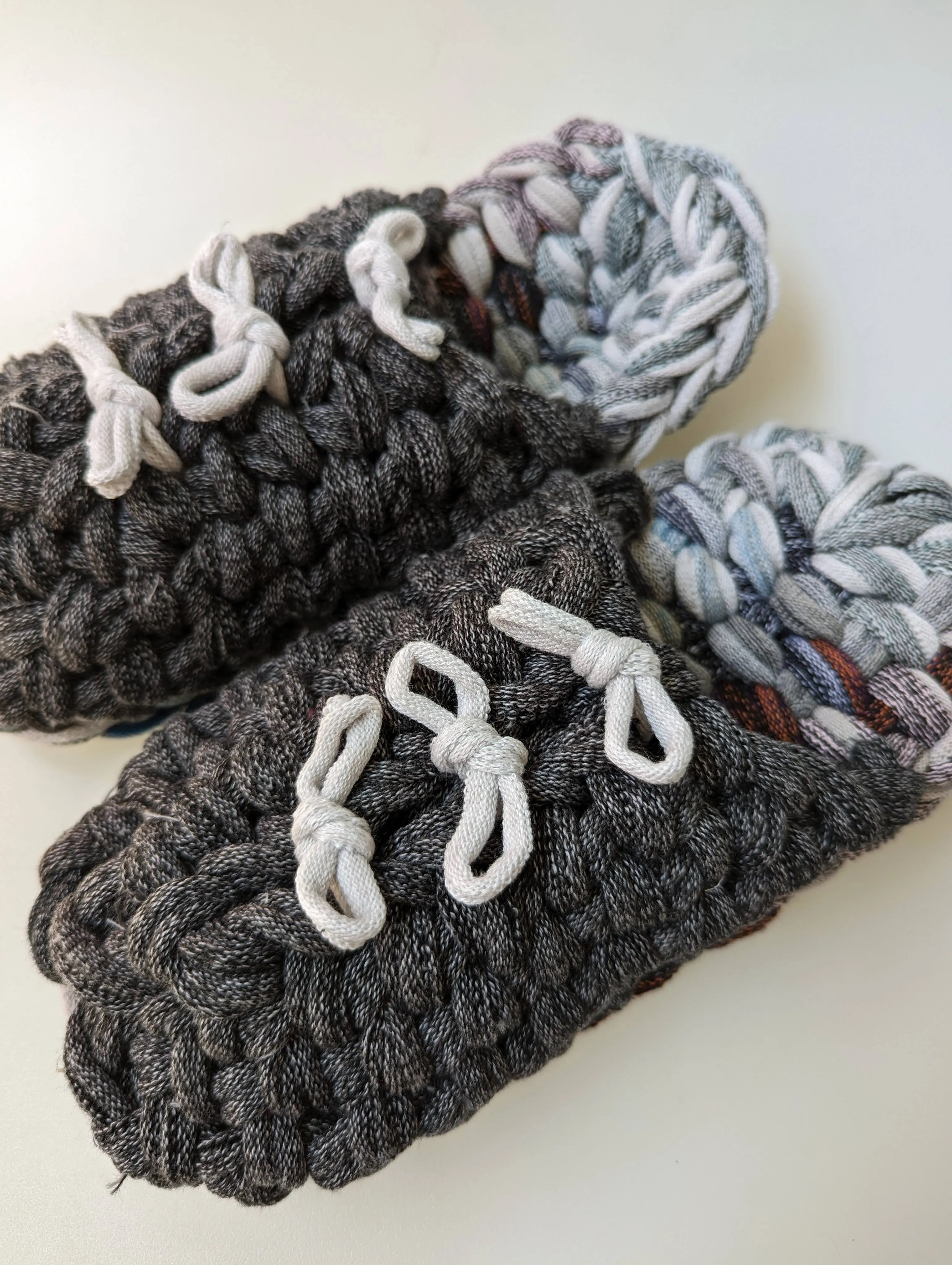 Large | Knit up-cycle slippers 2023-L33 [Large]