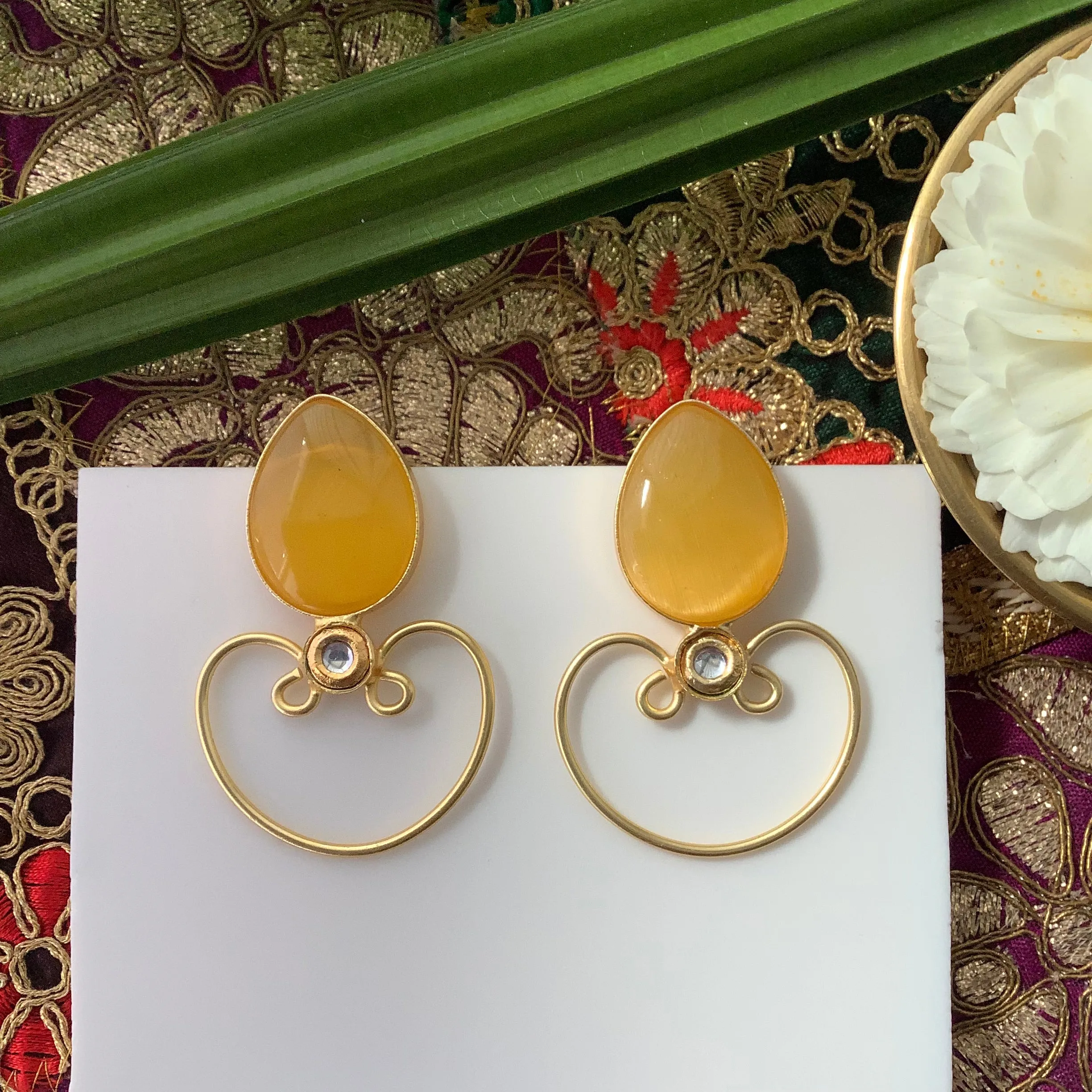 Salvanity Brass Gold - Diya Earrings - Kundan Sunkissed Yellow