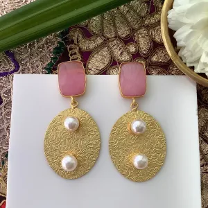 Salvanity Brass Gold - Two Pearls (दो मोती) 18 CT Matt Gold Plated Earrings - Pink